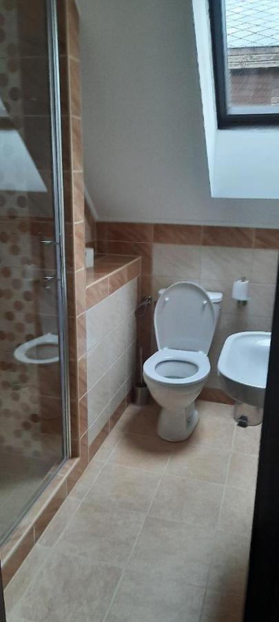 Kemences Kert Apartment Pilisszentivan Exteriör bild